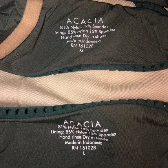 Acacia Swimwear Set - Picture 3 of 3